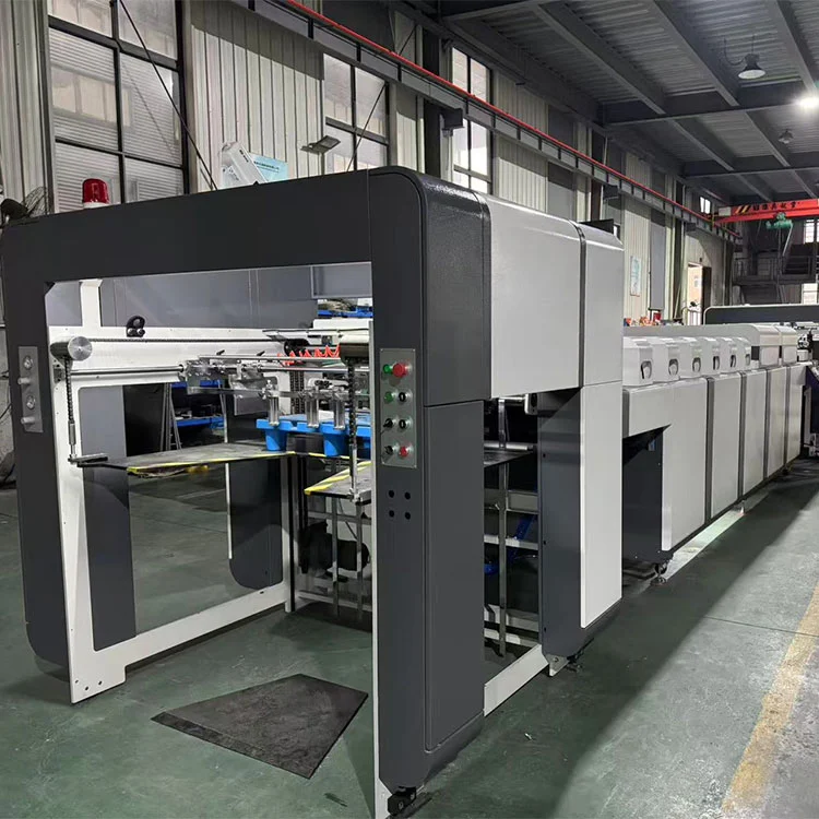 Avtomatik Qalın Nazik Kağız UV Yağlı Lak Maşını